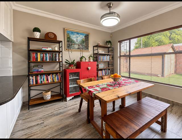 4 BEDROOM HOUSE FOR SALE IN MEYERTON EXT 6